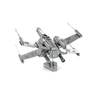 X-WING STAR FIGHTER™