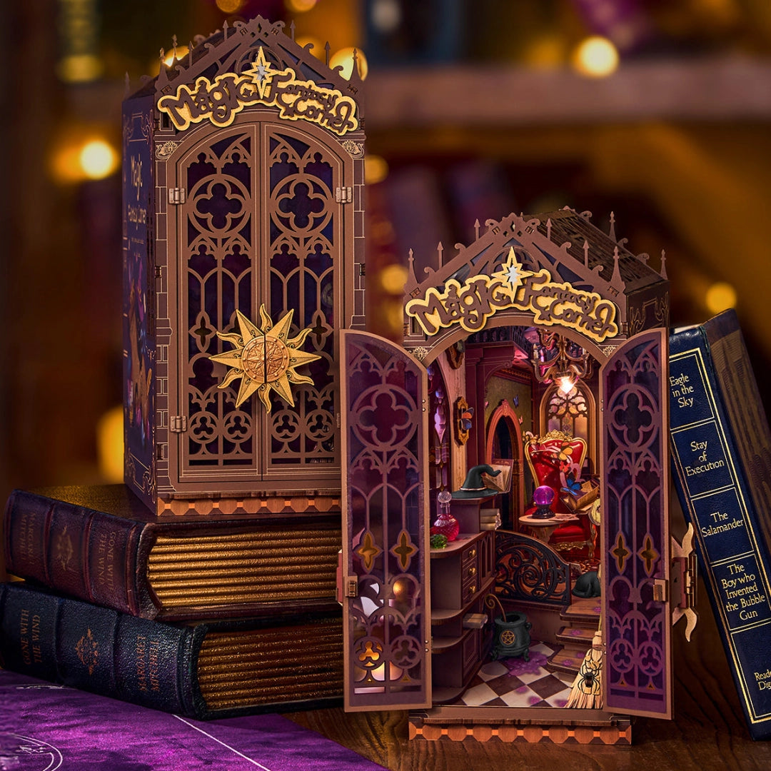 Separador de libros - Magic Fantasy Corner - Booknook (TGB14)