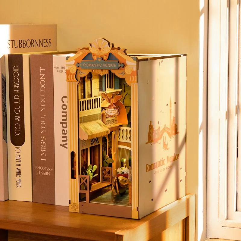 Booknook 3D "Romantic Venice" - Maqueta para Armar (Robotime)