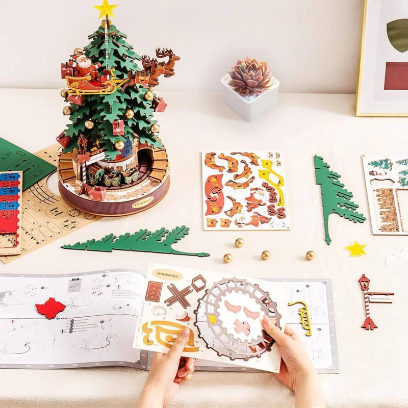Árbol de Navidad Musical 3D - Miniatura Armable Christmas Melody Tree (Rolife)