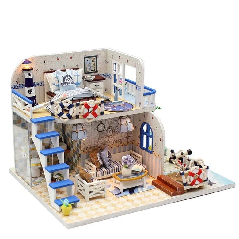 Casa Miniatura DIY “Blue Coast” – Cabaña Costera de Madera con Luces LED M032