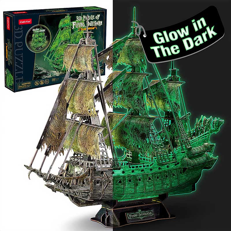 El Caleuche The Flying Dutchman Glow in Dark