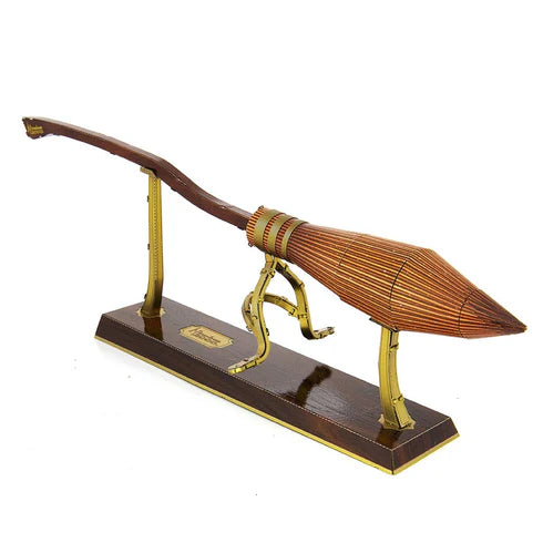 Escoba Nimbus 2000 (Harry Potter) - Maqueta 3D de Metal (Metal Earth)