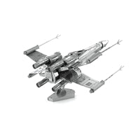 X-WING STAR FIGHTER™