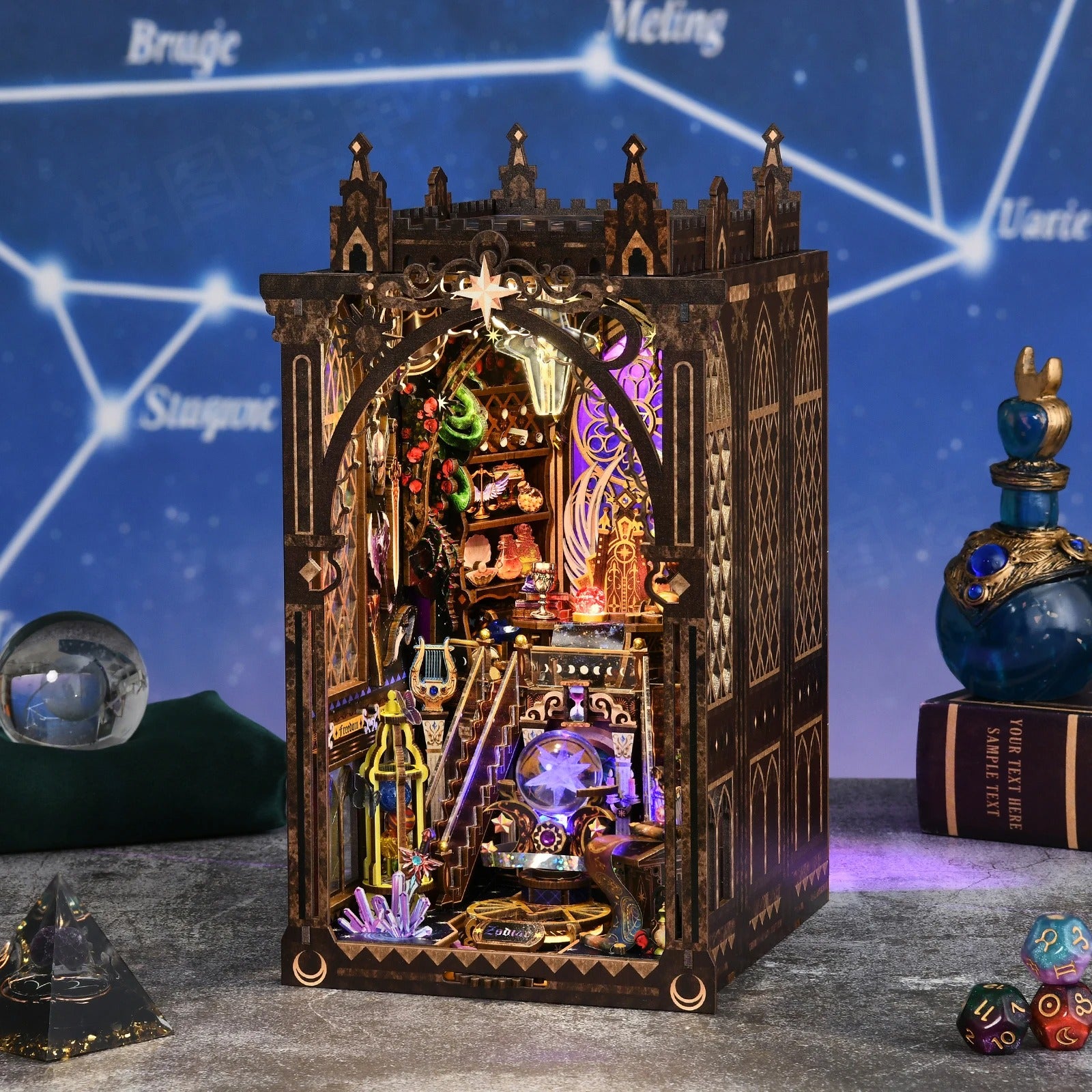 Book Nook Mystic Zodiac
