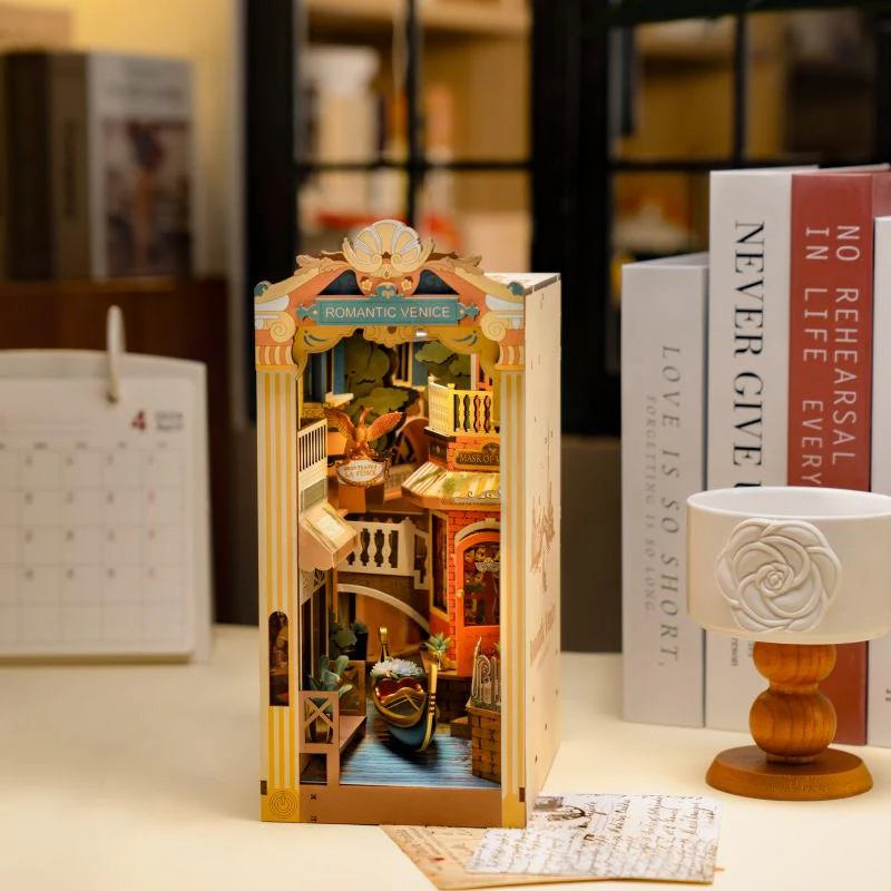 Booknook 3D "Romantic Venice" - Maqueta para Armar (Robotime)