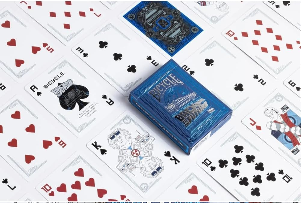 BICYCLE® Back To The Future - Baraja de Cartas Premium Edición DeLorean