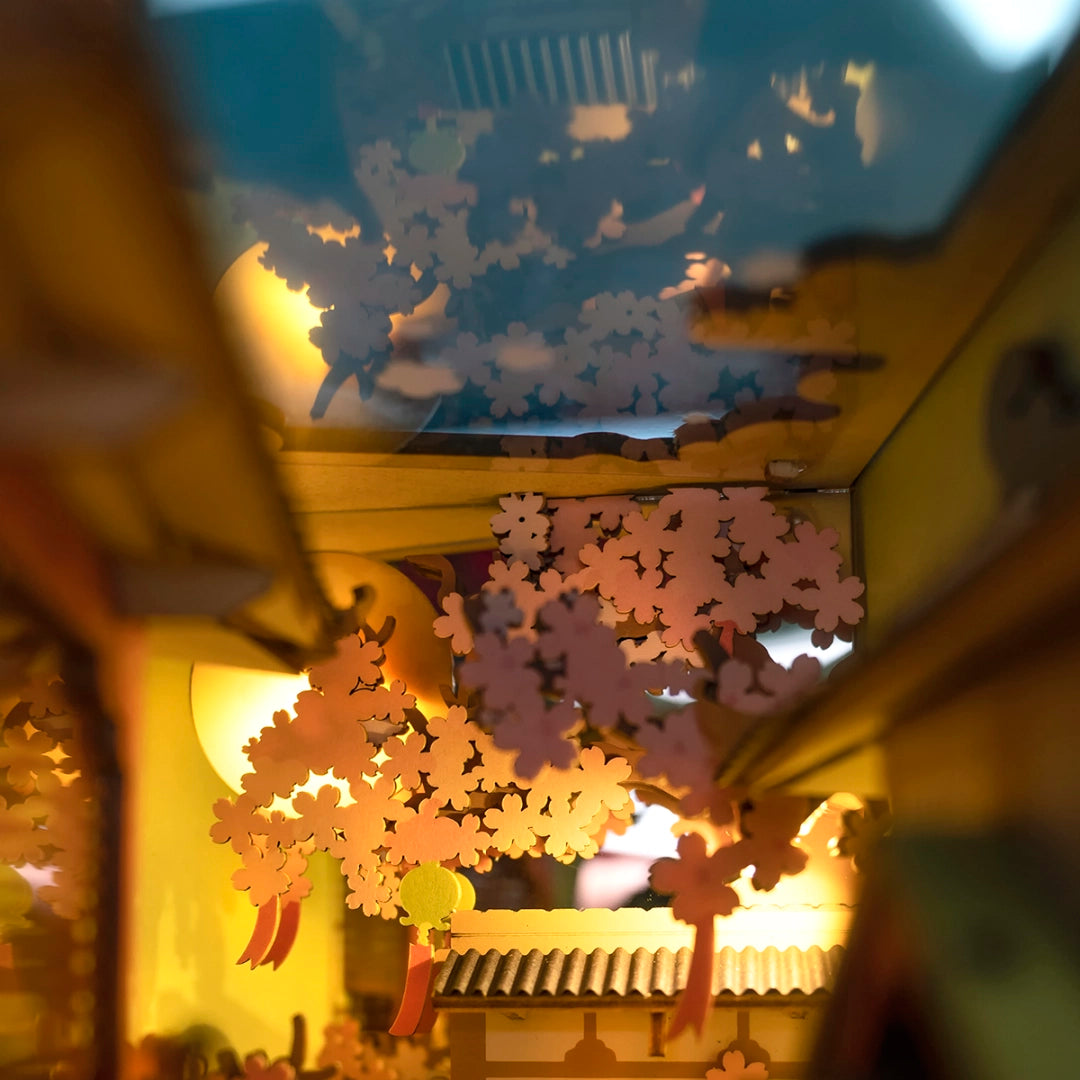 Separador de libros - Falling Sakura - Booknook (TGB05)
