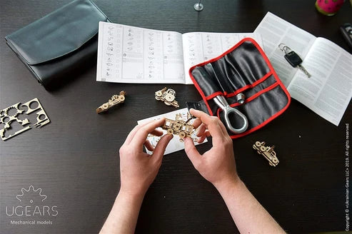Ugears U-Fidgets Vehículos | Set de 4 Mini Modelos Mecánicos