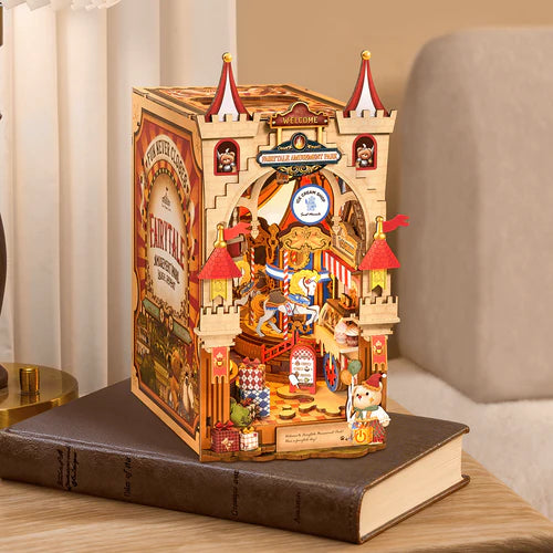Kit Armable Rolife Book Nook Fairytale Amusement Park Book Nook TGB17