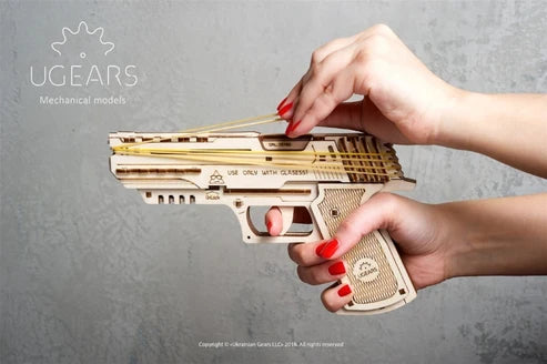 Ugears Wolf-01 | Modelo Mecánico 3D de Madera con Lanzador de Elásticos