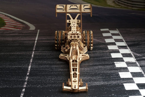 Ugears Top Fuel Dragster | Auto de Carrera Mecánico 3D de Madera