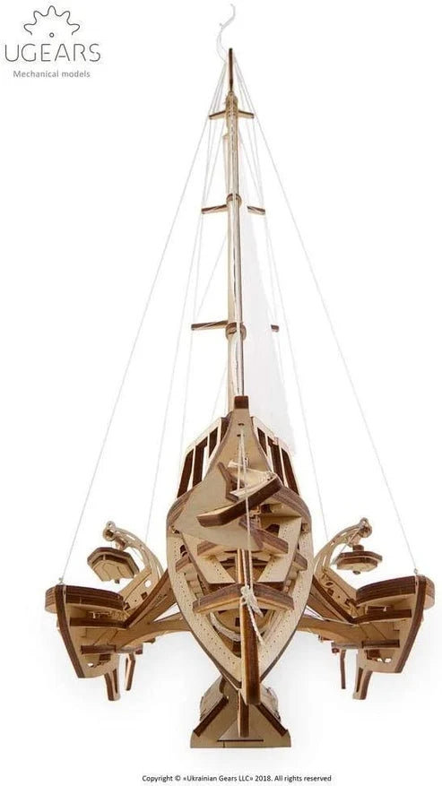 Ugears Trimarán Merihobus | Velero Mecánico 3D de Madera