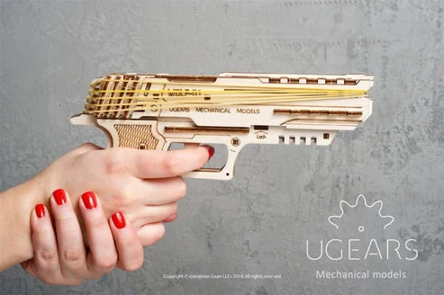 Ugears Wolf-01 | Modelo Mecánico 3D de Madera con Lanzador de Elásticos