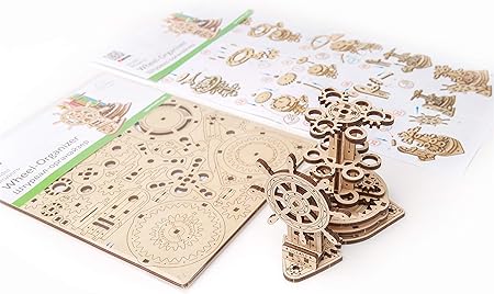 Portalápices Timón de Barco - Maqueta Mecánica de Madera (Ugears)