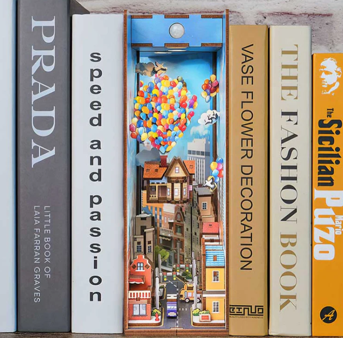 Up Travel With The Wind - Separador de Libros - Maqueta Tonecheer
