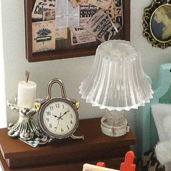 Dormitorio Soñado en Miniatura – Kit DIY con Mobiliario y Luces LED S2302