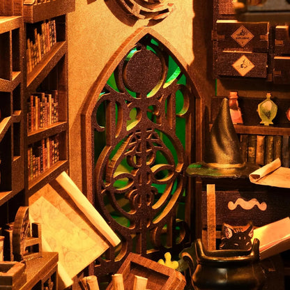 Separador de Libros - La Casa del Maestro - Booknook
