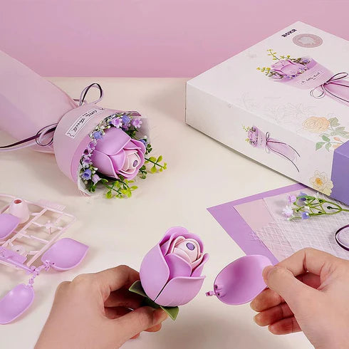 Mini Ramo de Rosas Púrpuras de Madera - Puzzle 3D para Armar (Rokr)