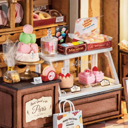 Miniatura DIY "Honey Dessert Talk" - Pastelería Retro para Armar (Rolife)
