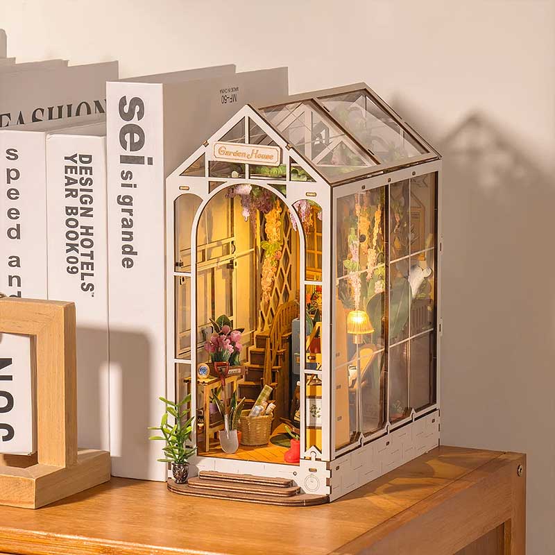 Separador de libros - Booknook Garden House