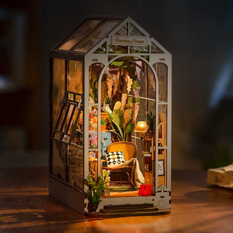 Separador de libros - Booknook Garden House