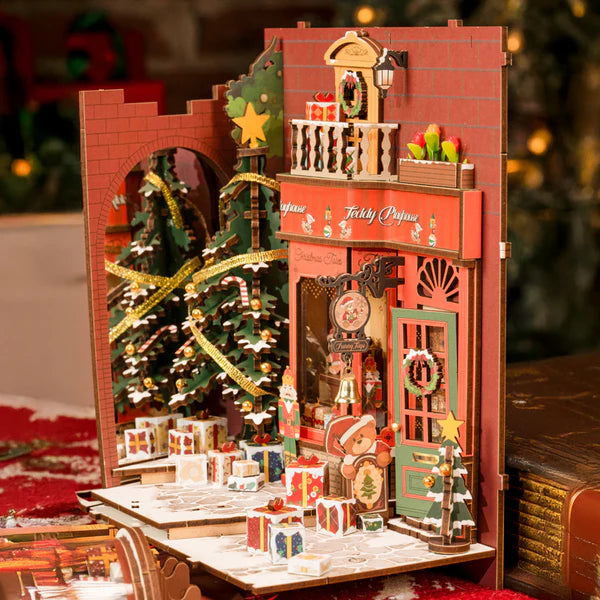 Book Nook Escena Navideña - Christmas Indoor Scene Diorama 3D DIY (Rolife)