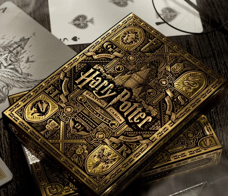 THEORY 11® HARRY POTTER HUFFLEPUFF (DORADO)