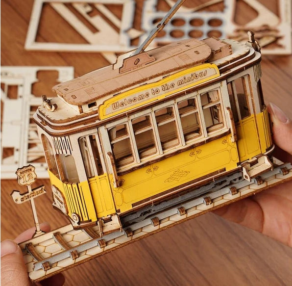 Tranvía de Madera Para Armar Estilo Vintage – Rolife Tramcar Tg505