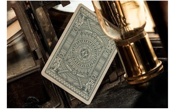 Juego De Cartas Hudson  Theory11 La Magia De la Estrategia y El Estilo