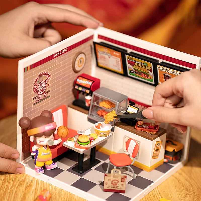 Casa en Miniatura para Armar - Super Creator Yum Yum Burgers DW010